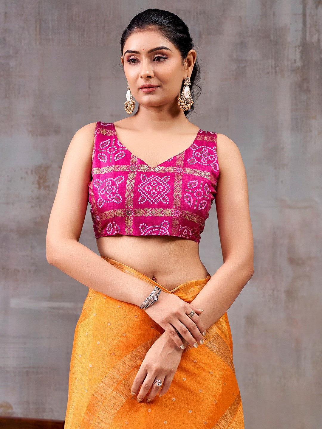 Classic Orange And Pink Floral Weaving Jacquard Chinon Half & Half Saree With Timeless Charm - Image 2