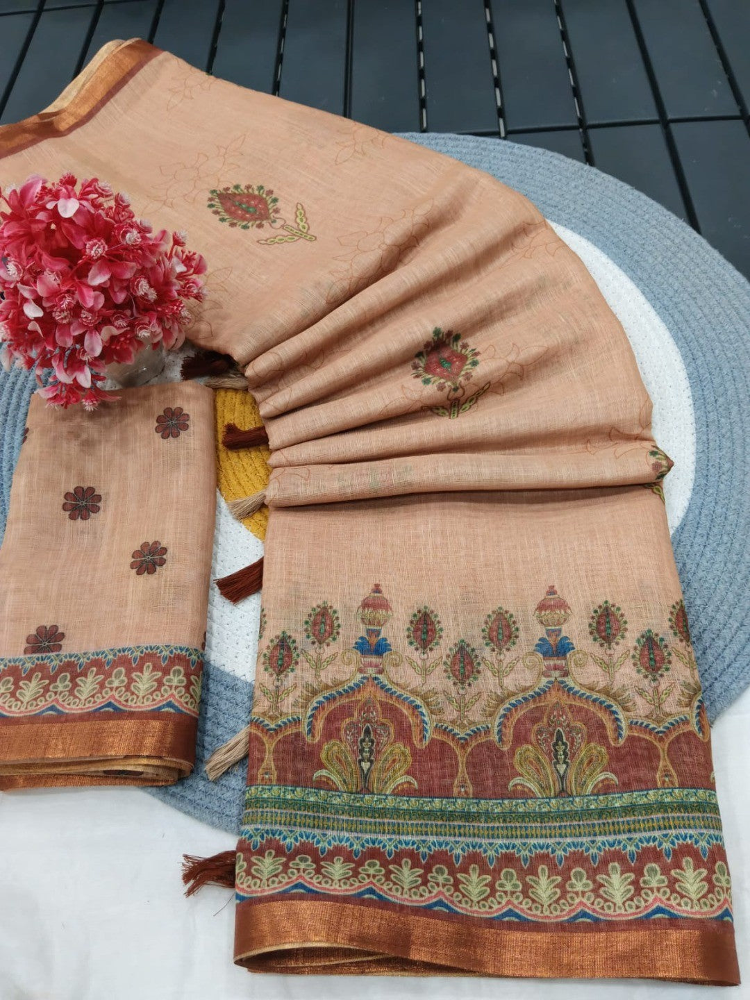Graceful Chikoo Linen Saree with Elegant Prints for Daily & Festive Wear - Image 4