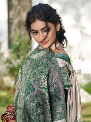Graceful Cream & Green Floral Weaving Silk Blend Saree Enhanced With Designer Tassel Pallu - Image 2