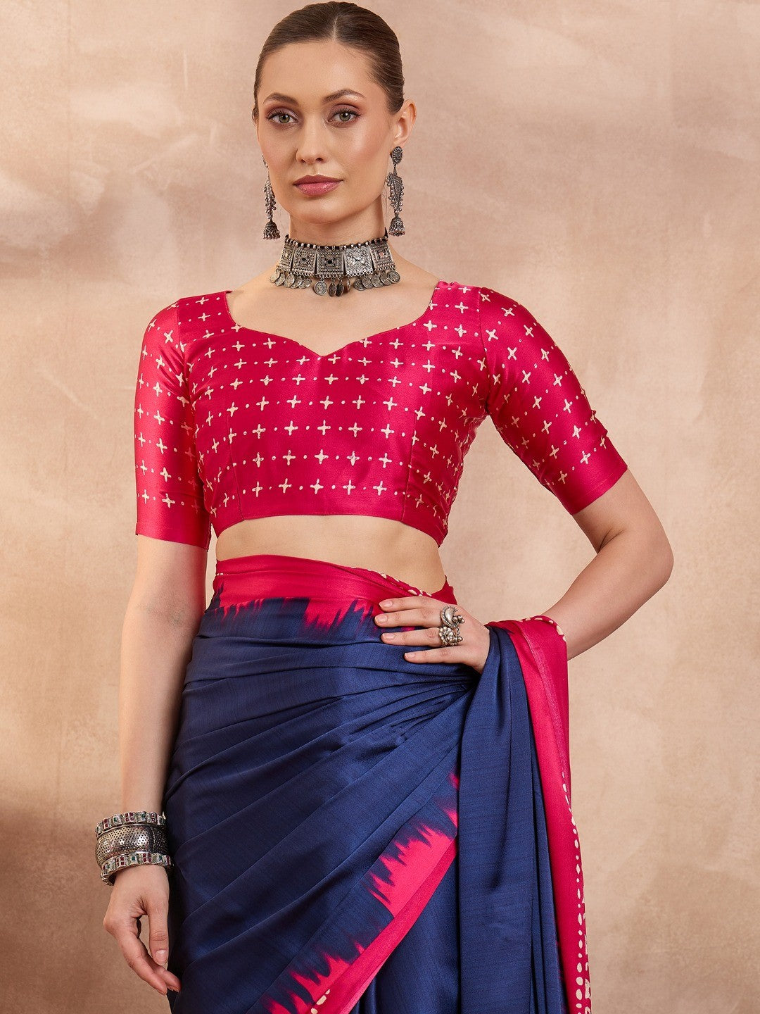 Graceful Blue Satin Saree with Soft Pink Highlights and Printed Border - Image 5