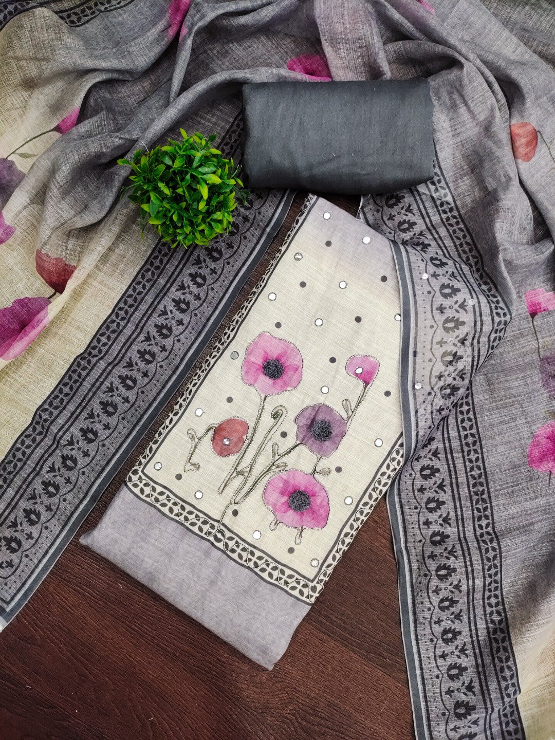 Traditional Grey Linen Floral Print Dress Material with Dupatta with Graceful Feminine Appeal - Image 5
