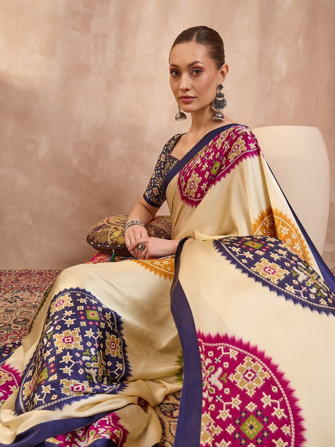 Graceful Blue Satin Saree Featuring Traditional Patola Border - Image 4