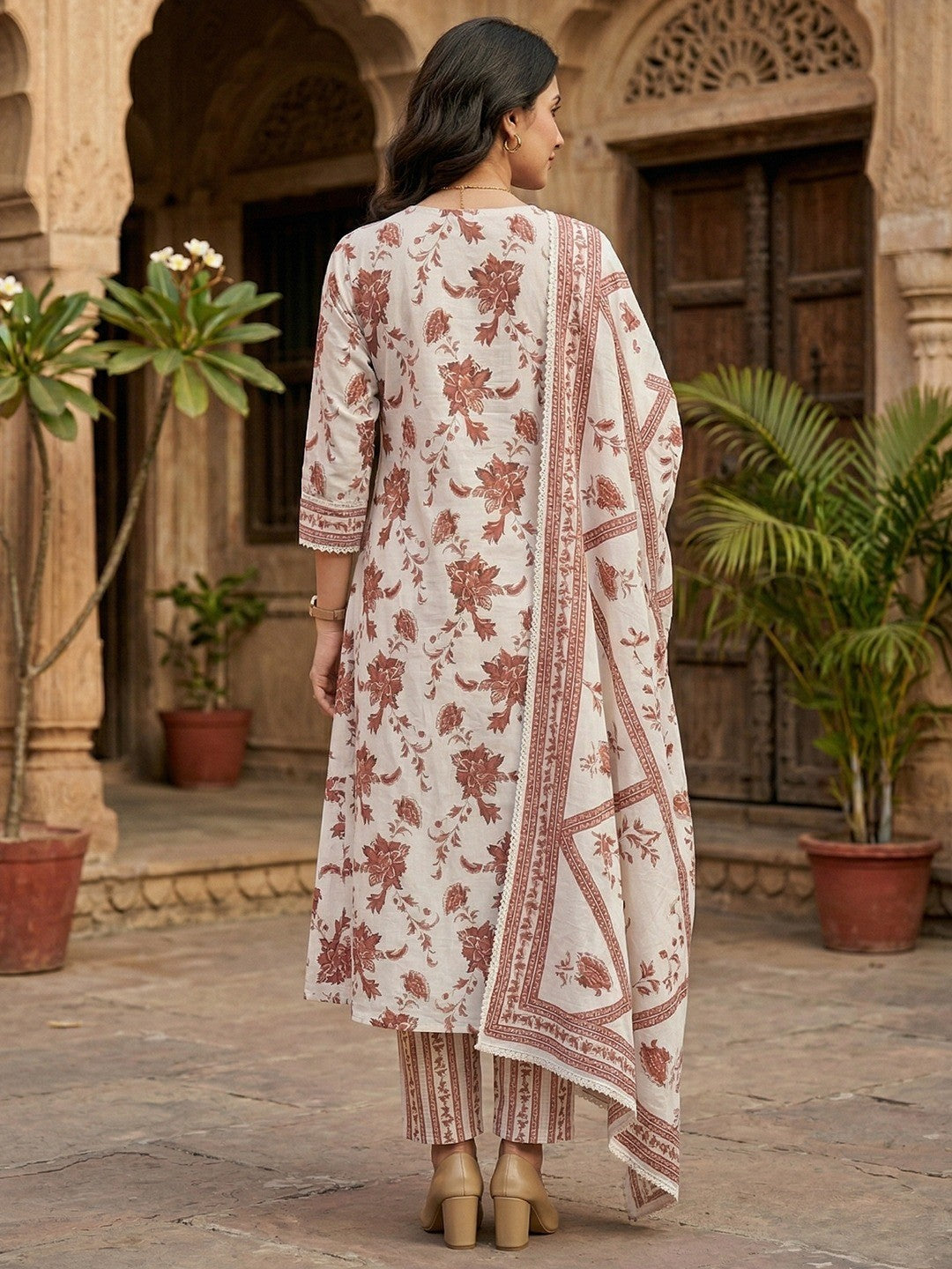 Offwhite & Rust Floral Printed Cotton Blend Salwar Suit with Dupatta - Image 4