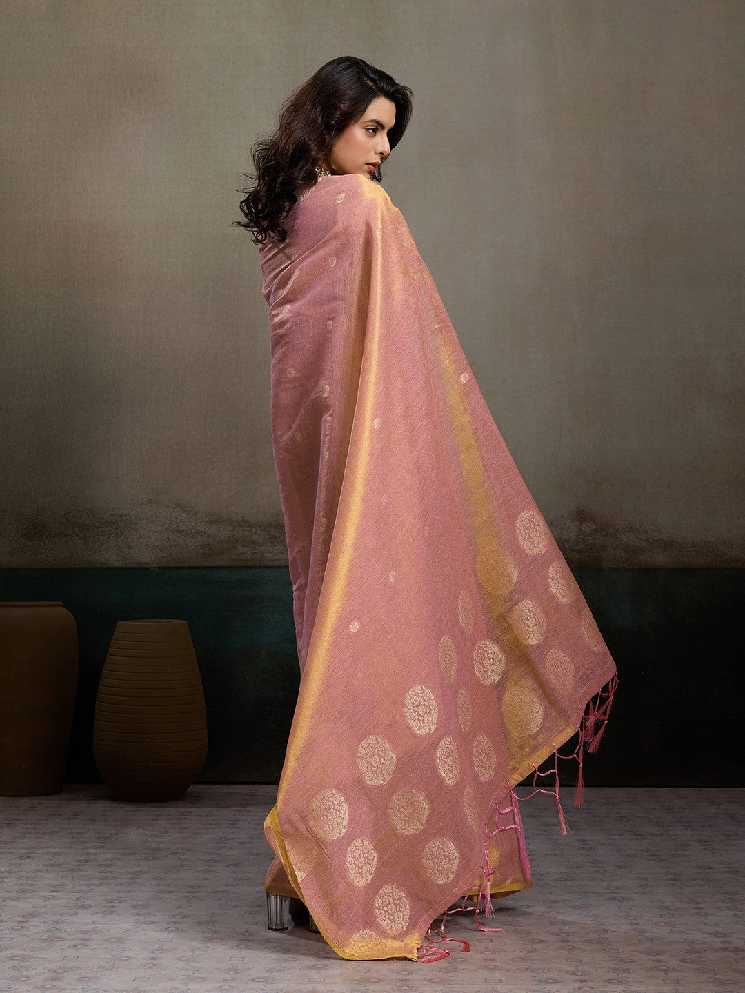 Elegant Pink Tissue Saree with Woven Circular Motifs - Image 3