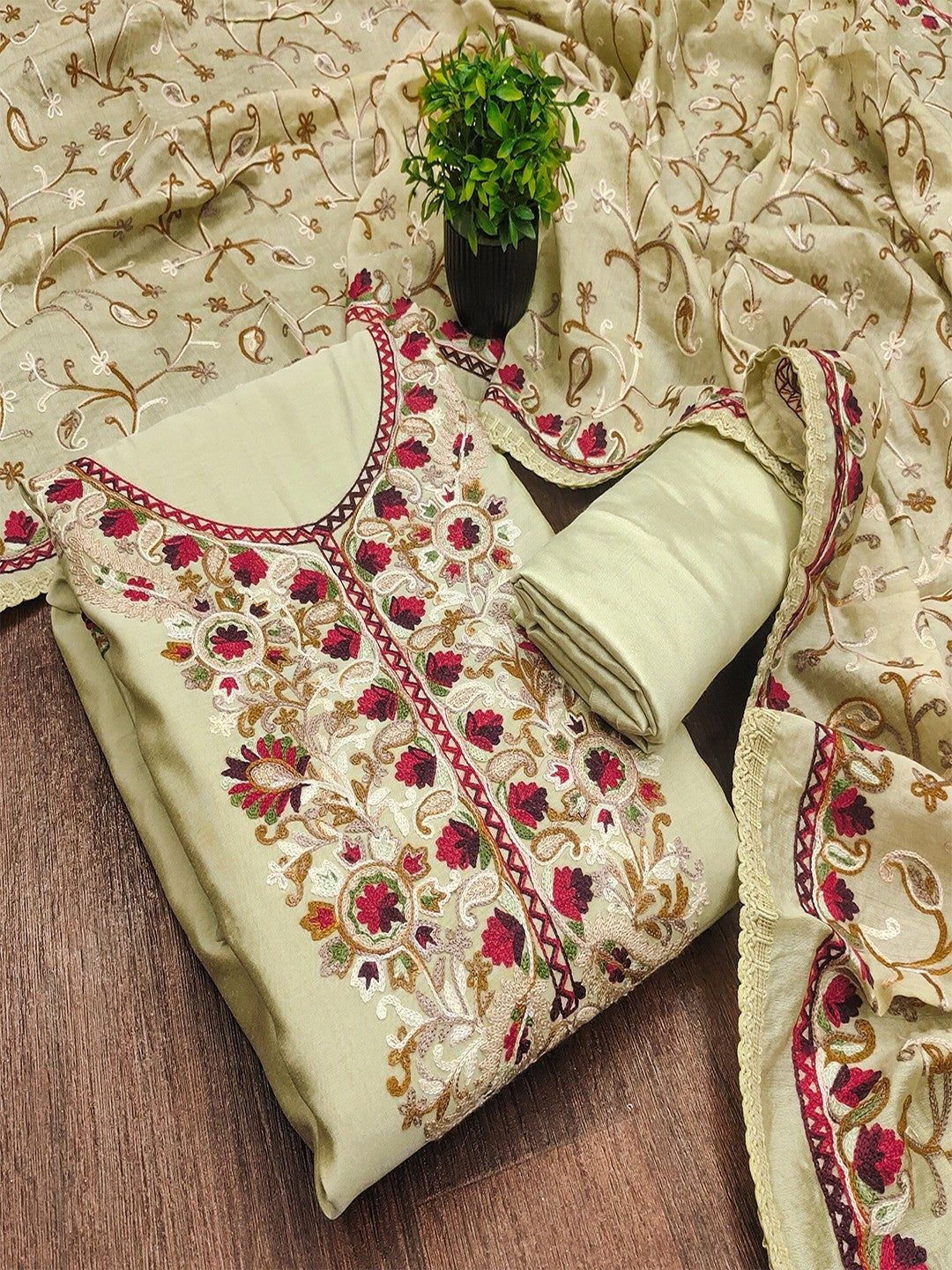 Ethnic Pista Green Roman Art Silk Dress Material Highlighted With Floral & Paisley Thread Embroidery - Image 3