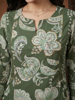 Green Floral Print Pure Cotton Kurta Salwar Dupatta Set with Elegant Design - Image 2