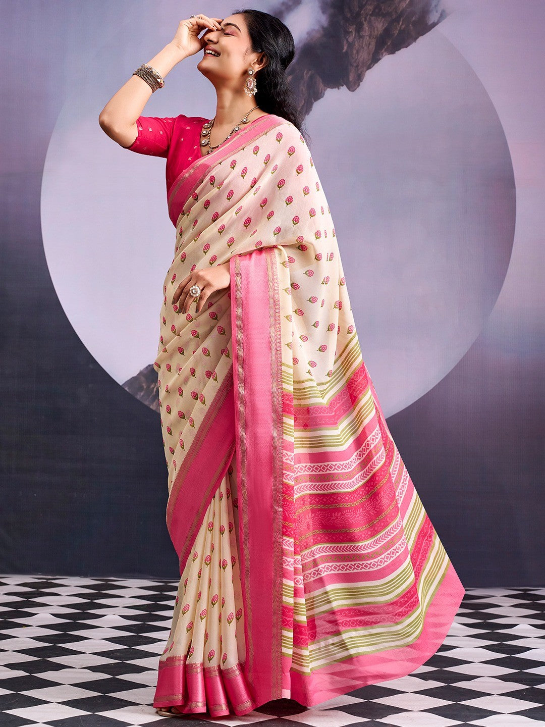 Classic Cream & Pink Floral Printed Georgette Saree With Rich Zari Woven Border - Image 3
