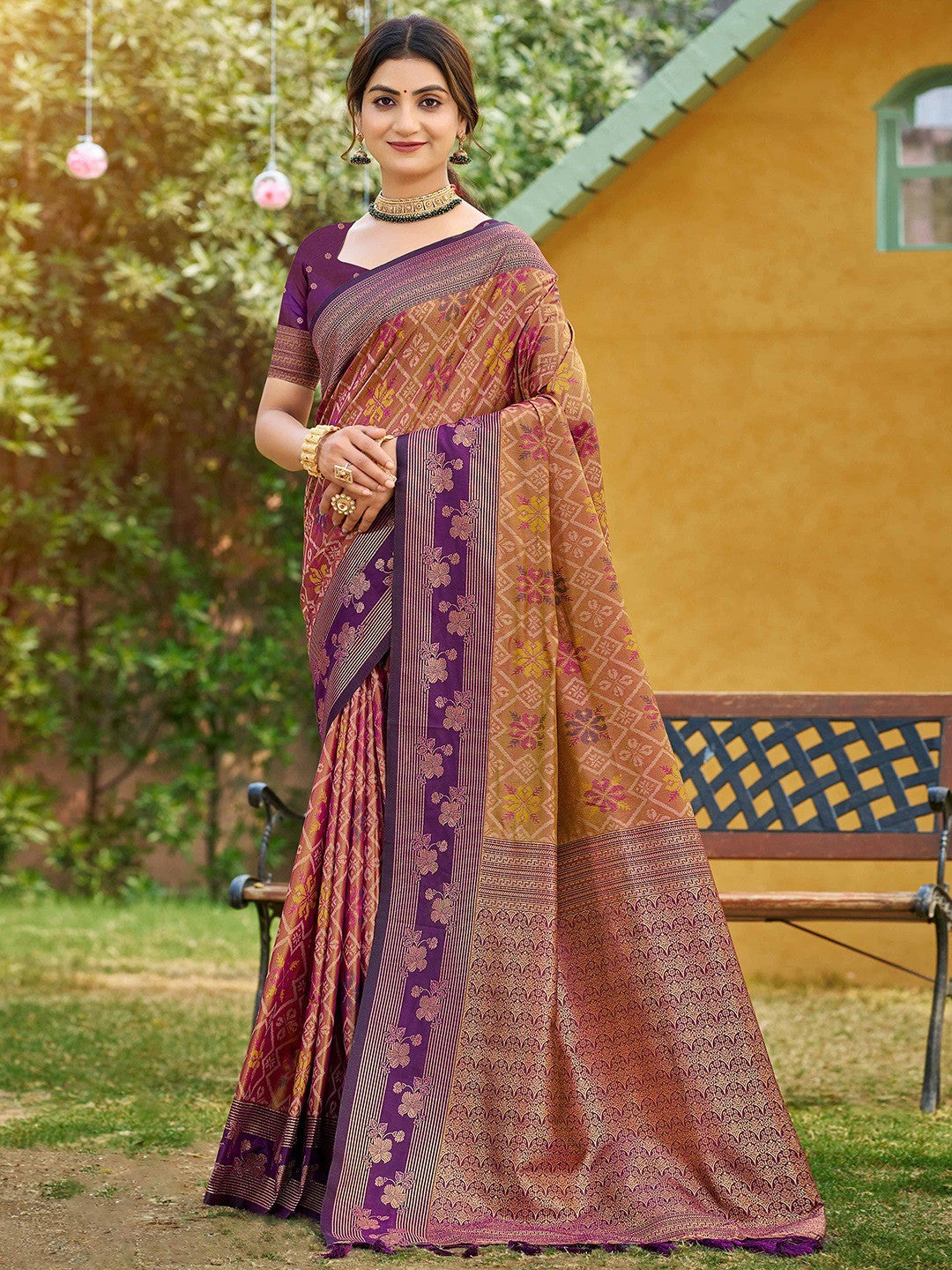 Ethnic Mustard Floral & Geometric Zari Weaving Silk Blend Saree With Tassels Pallu - Image 1