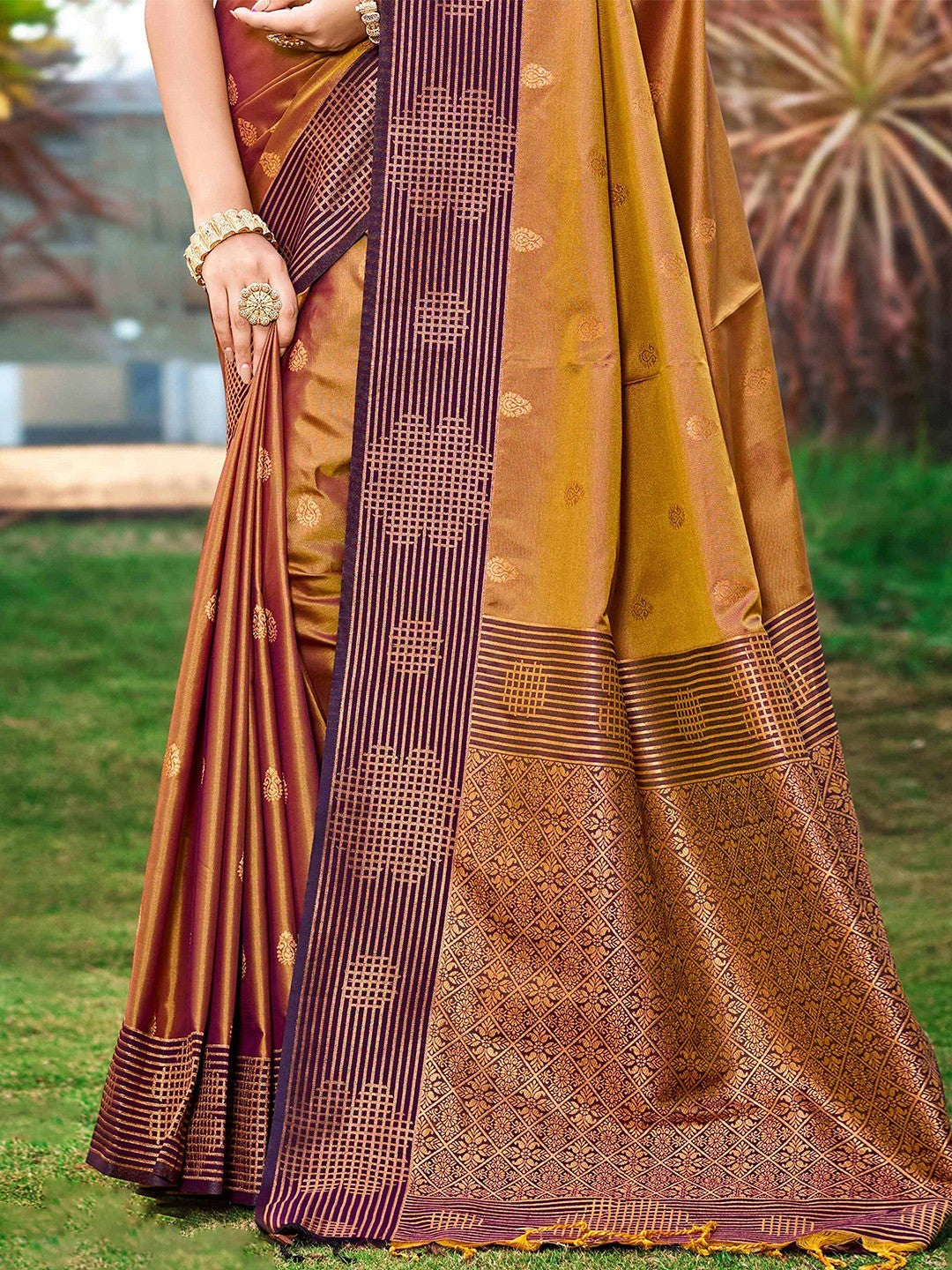 Graceful Golden Brown Zari Woven Silk Blend Saree With Floral Motif Detailing & Elegant Tassels Pallu - Image 2
