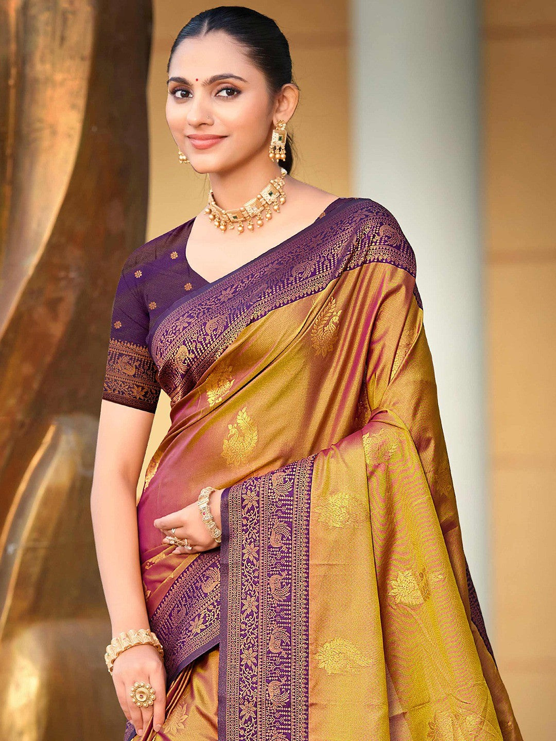 Classic Golden Brown Peacock & Floral Motif Zari Woven Silk Blend Saree With Decorative Tassel Pallu - Image 4