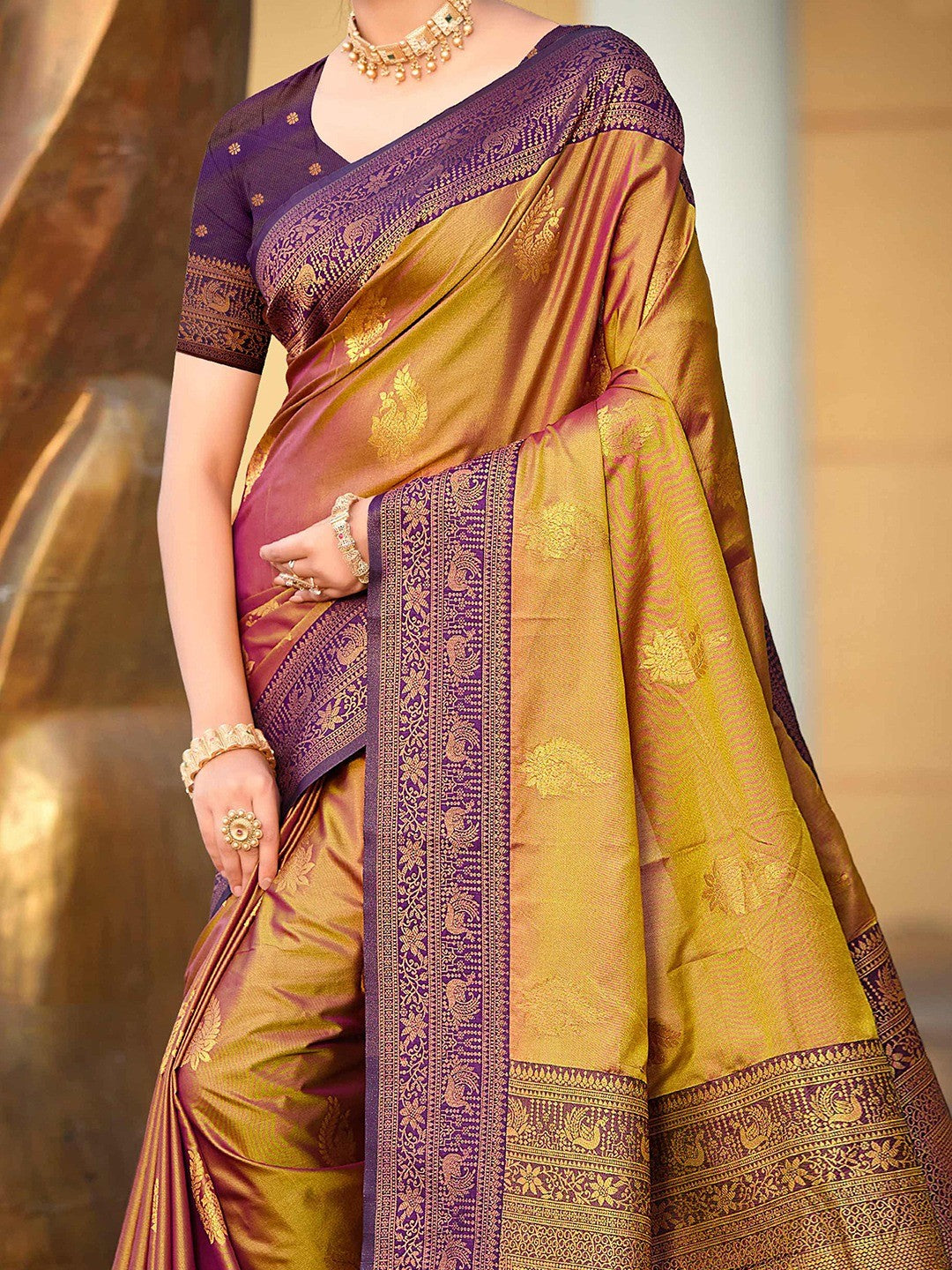 Classic Golden Brown Peacock & Floral Motif Zari Woven Silk Blend Saree With Decorative Tassel Pallu - Image 3