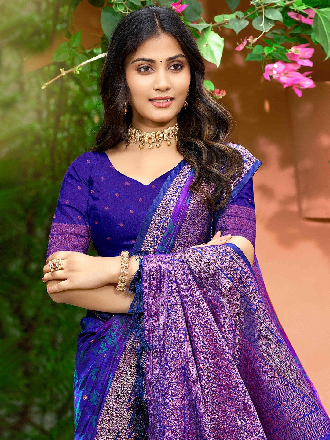 Luxury Violet Zari Woven Silk Blend Saree With Paisley Motif Border & Attractive Tassel Pallu - Image 4