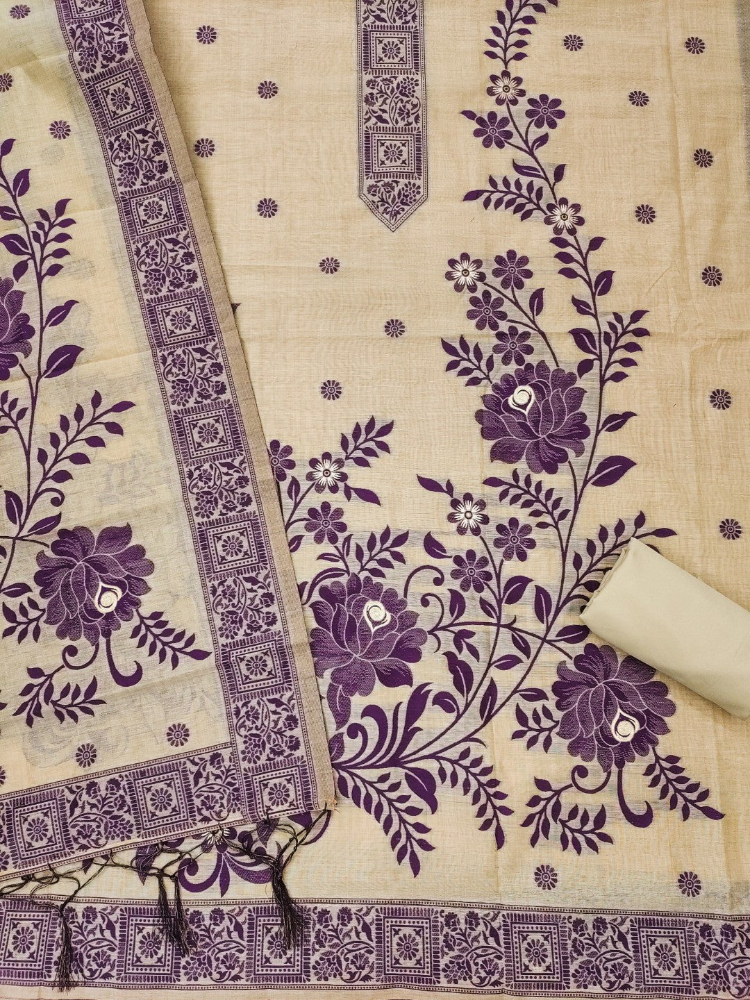 Cream Cotton Blend Dress Material with Floral Patterns and Jamdani Woven Detailing - Image 4