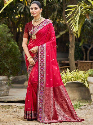Graceful Pink Paisley & Floral Design Zari Work Silk Blend Saree With Attractive Tassels Pallu - Image 1
