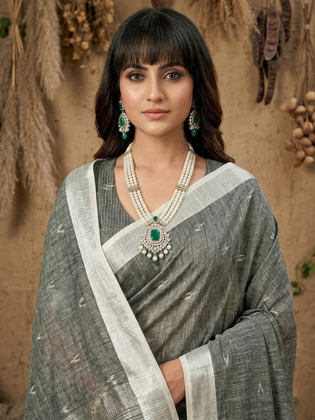 Grey Linen Saree with Silver Border Lightweight Festive Ethnic Wear - Image 2