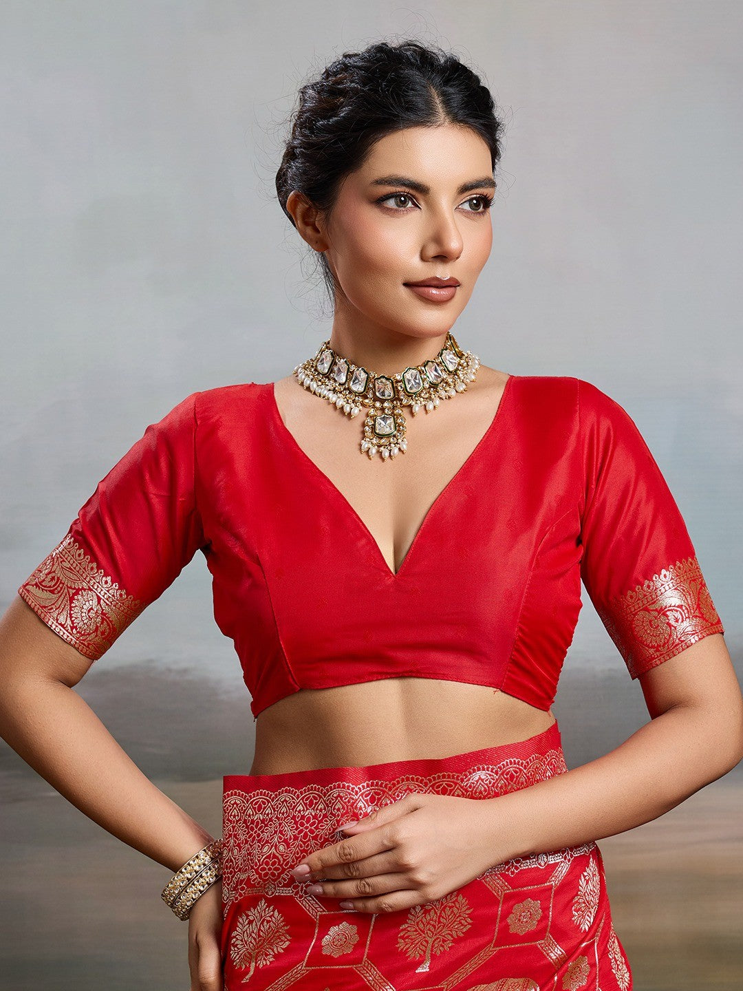Elegant Red Silk Blend Saree with Zari Woven Elephant Motifs - Image 5