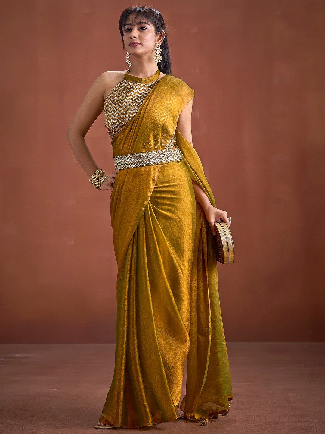 Trendy Mustard Solid Art Silk Saree With Stylish Belt & Tassel Pallu Detailing - Image 5