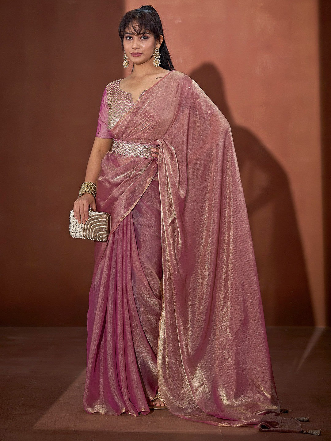 Trendy Onion Pink Green Solid Art Silk Saree With Stylish Belt & Tassel Pallu Detailing - Image 1