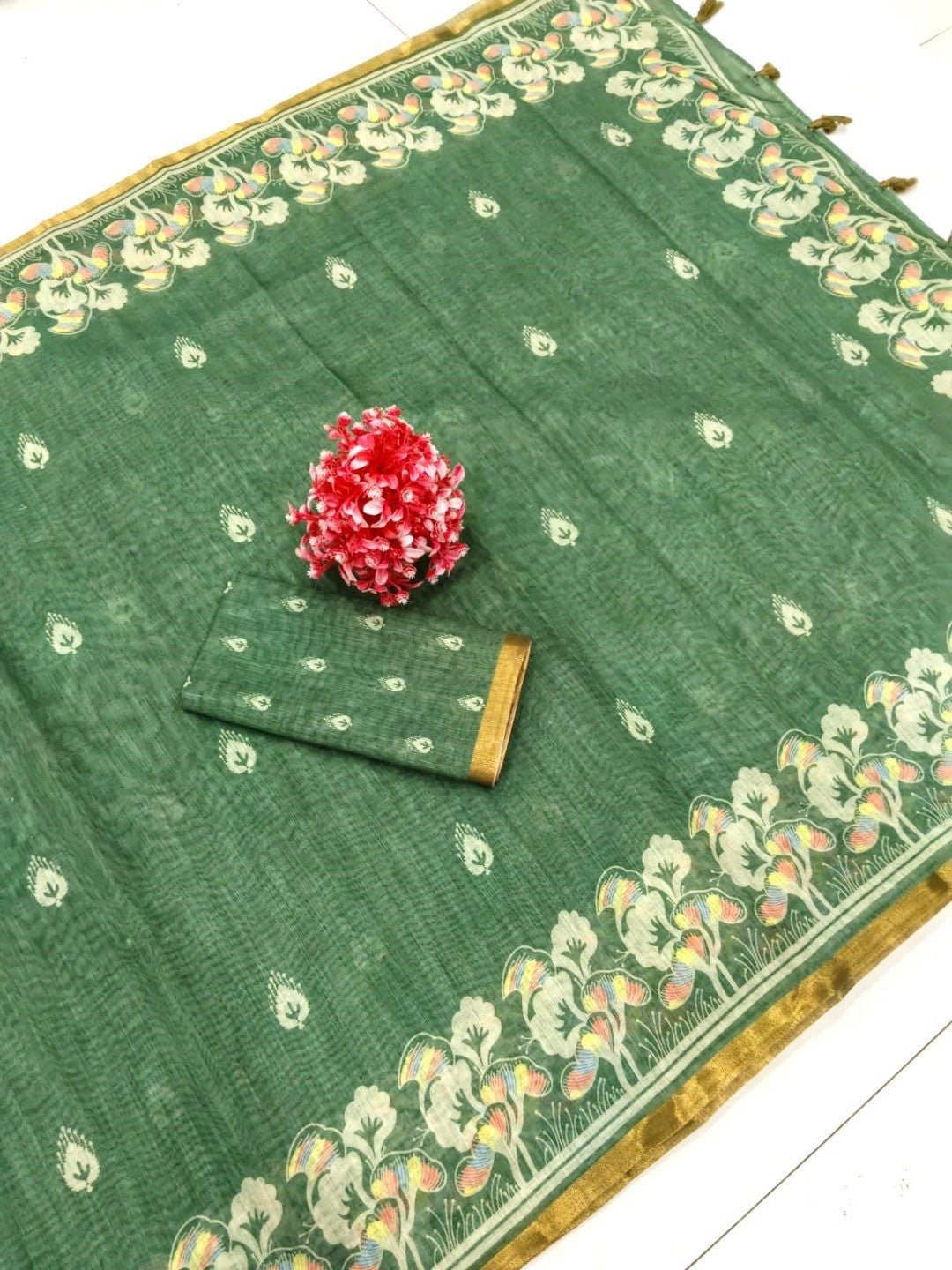 Elegant Green Linen Saree with Floral Border Print - Image 2