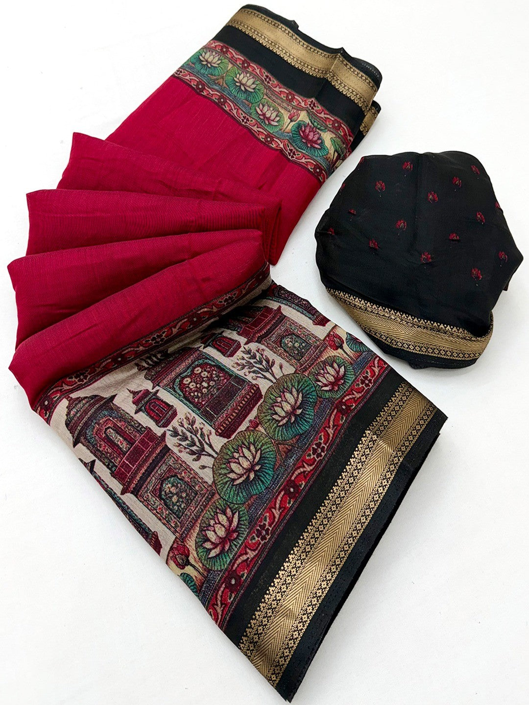 Graceful Red Temple & Floral Print Mulmul Cotton Saree Enhanced With Zari Border Work - Image 3