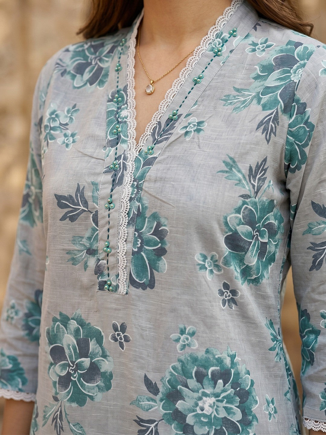 Green Floral Print Linen Two Piece Set with Modern Patterns and Soft Feel - Image 4