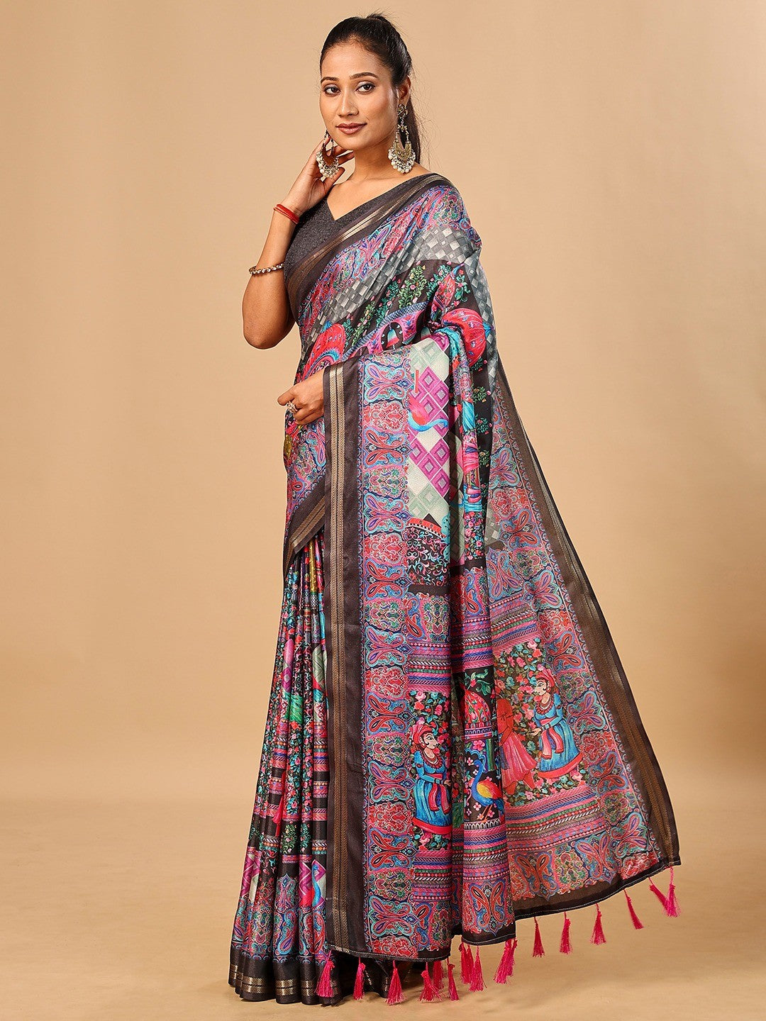 Elegant Black Floral & Paisley Digital Printed Tussar Silk Saree with Tassels Pallu - Image 5