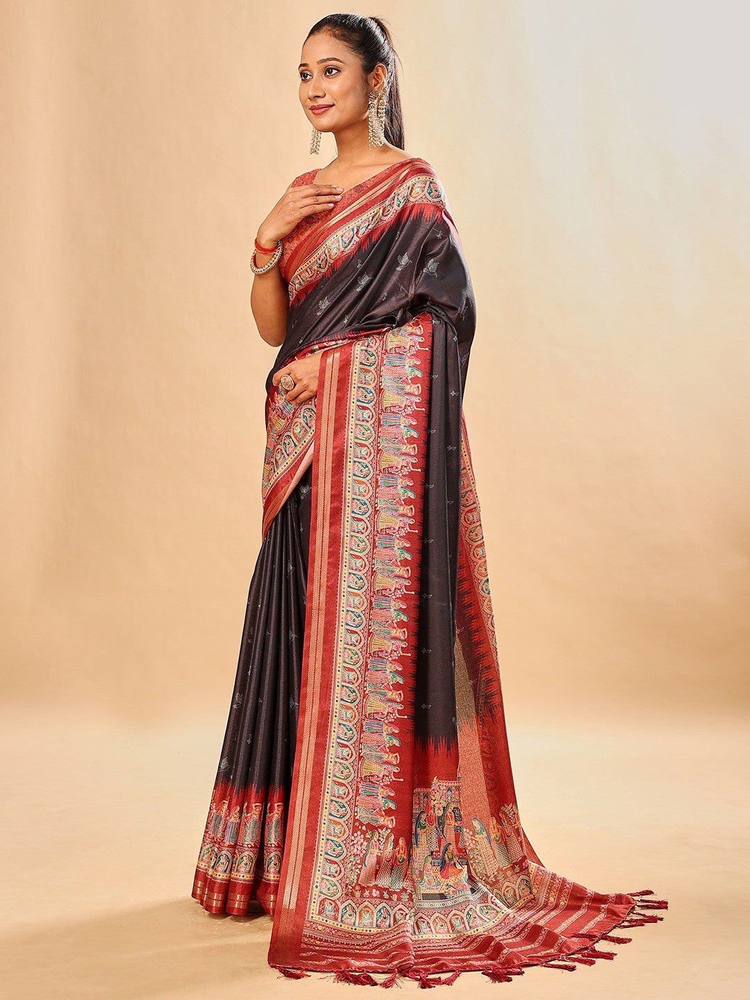 Luxurious Black Birds Digital Print Tussar Silk Saree With Temple Motif Pallu & Zari Weaving Border - Image 4
