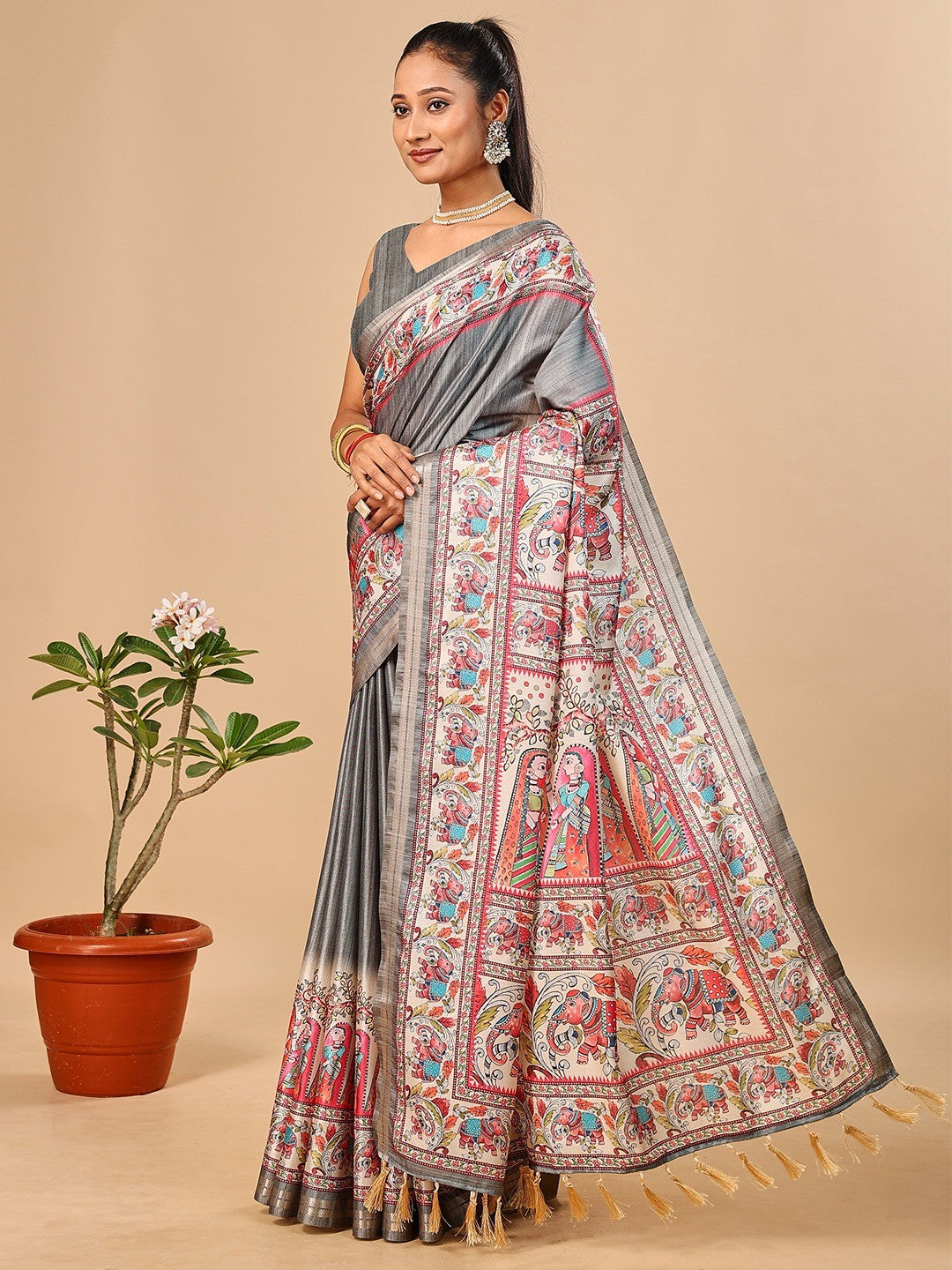 Exquisite Grey Madhubani & Elephant Digital Printed Tussar Silk Saree With Elegant Zari Border - Image 4