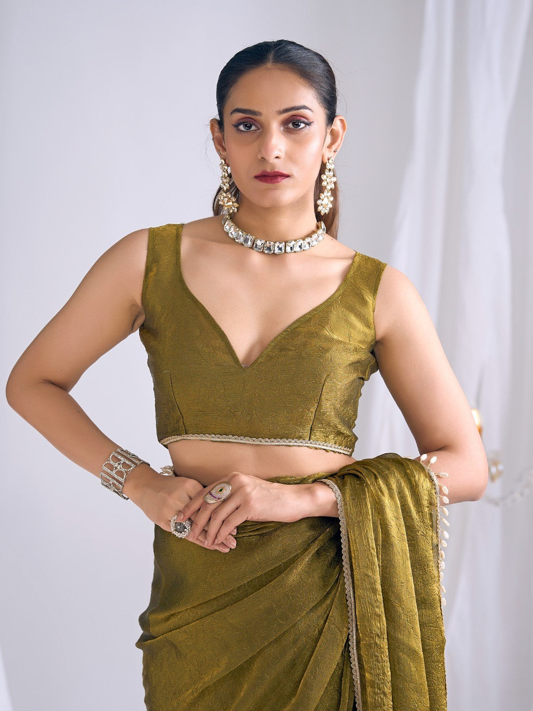 Olive Silk Blend Saree with Subtle Delicate Border Classic Ethnic Style - Image 3