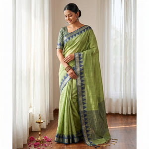 Green Pure Silk Handloom Saree with Intricate Jacquard Weave - Image 1