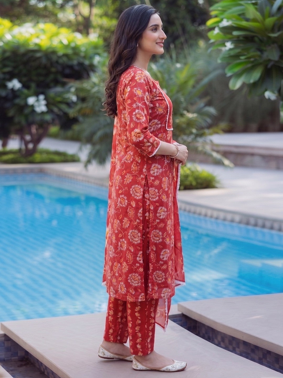 Red Floral Cotton Salwar Suit Set with Dupatta Soft Comfortable Ethnic Wear - Image 3