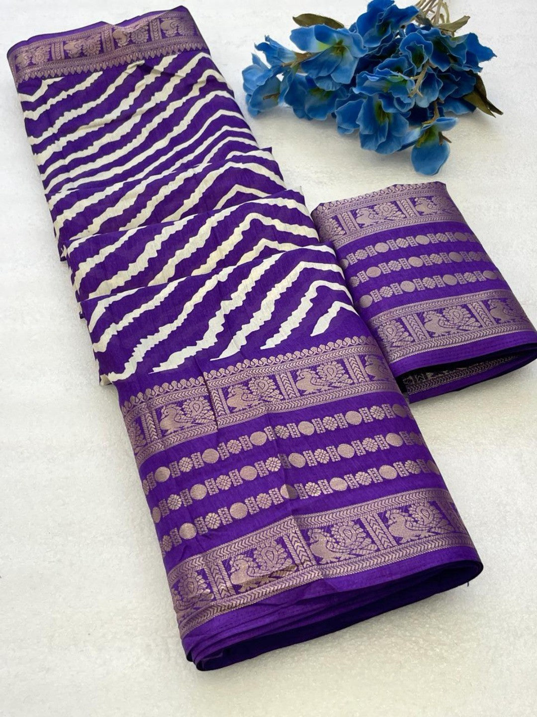 Purple Dola Silk Saree with Leheriya Pattern Modern Ethnic Style - Image 2