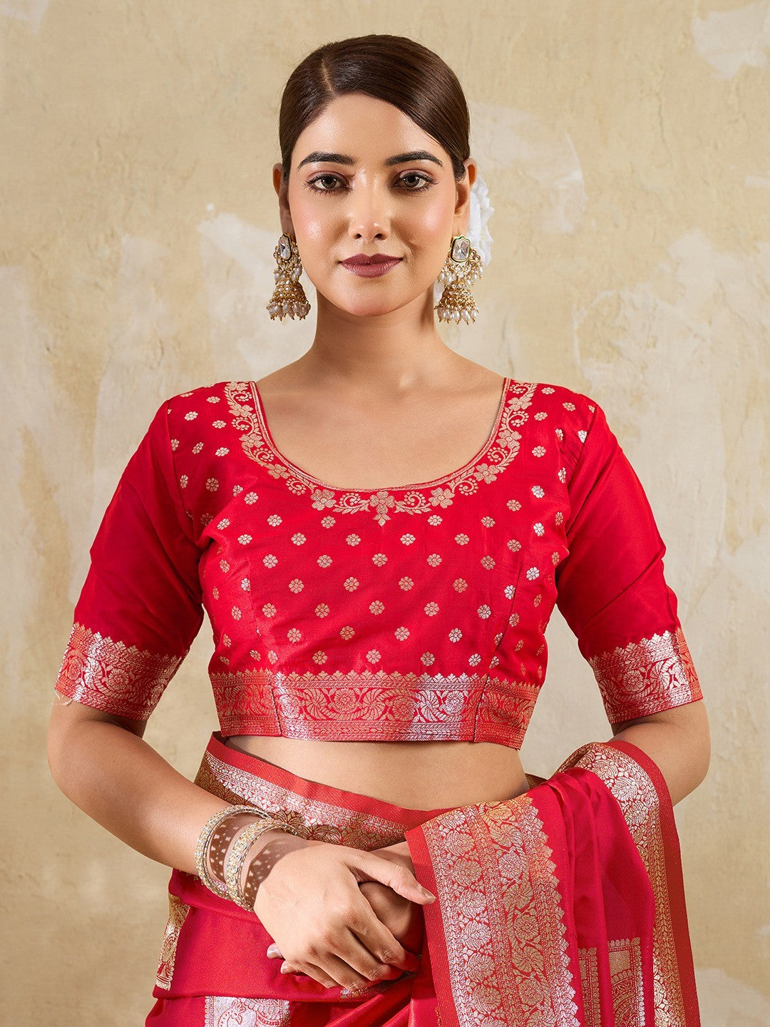 Designer Red Peacock & Floral Motif Silk Blend Saree Crafted With Elegant Zari Weaving Work - Image 3