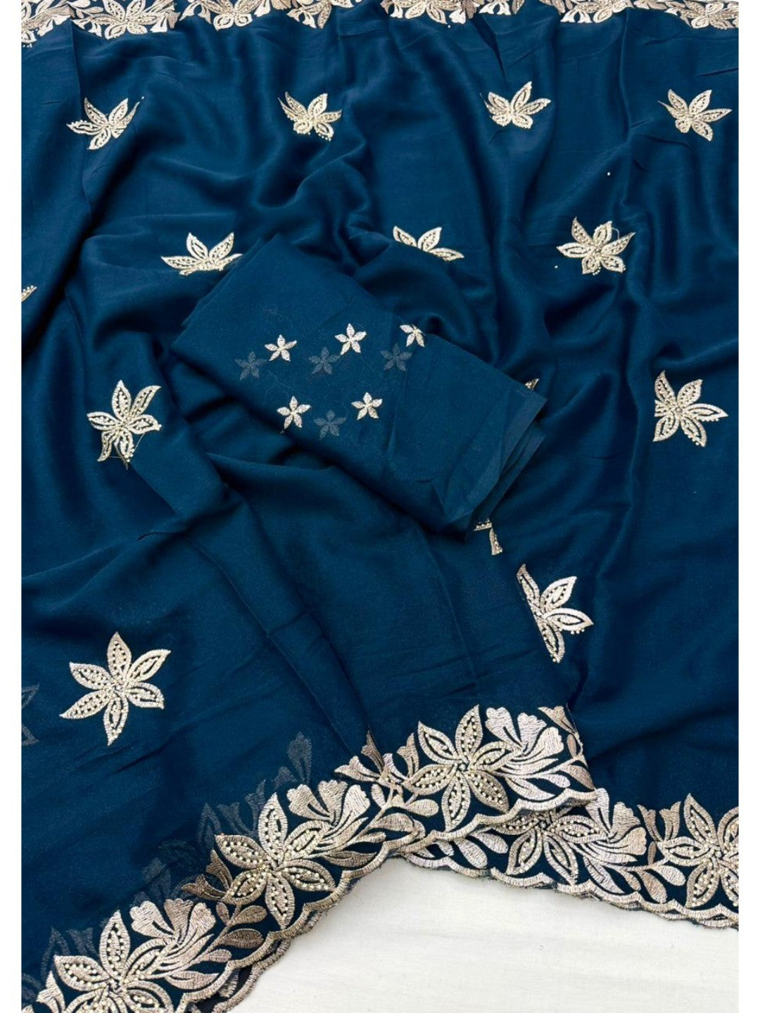 Designer Teal Georgette Saree with Star Embroidery Chic Party Outfit - Image 3