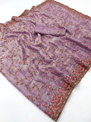 Lavender Georgette Saree with Exquisite Thread Work Embroidery - Image 2