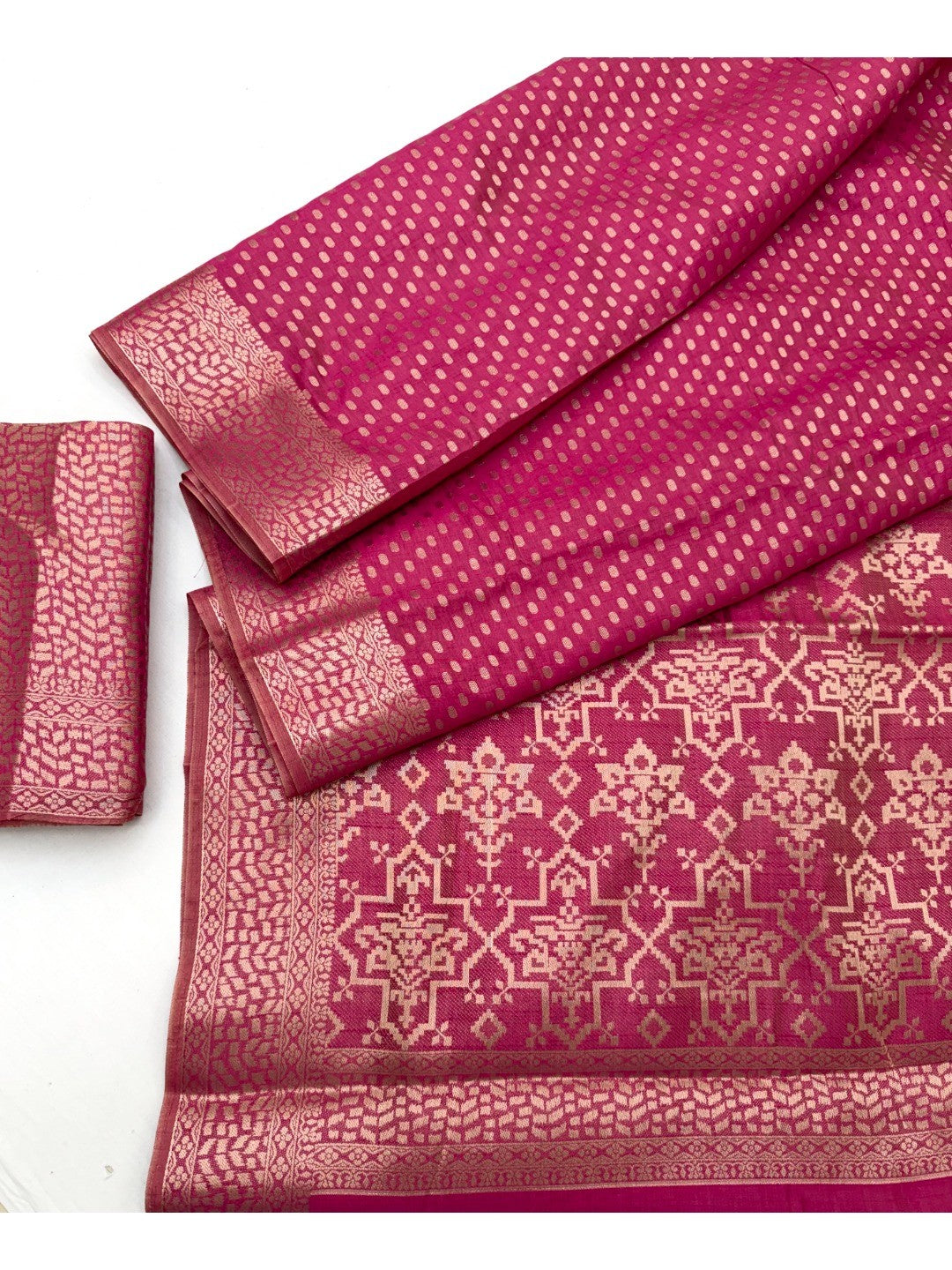 Elegant Pink Cotton Silk Saree with Traditional Zari Weaving - Image 3