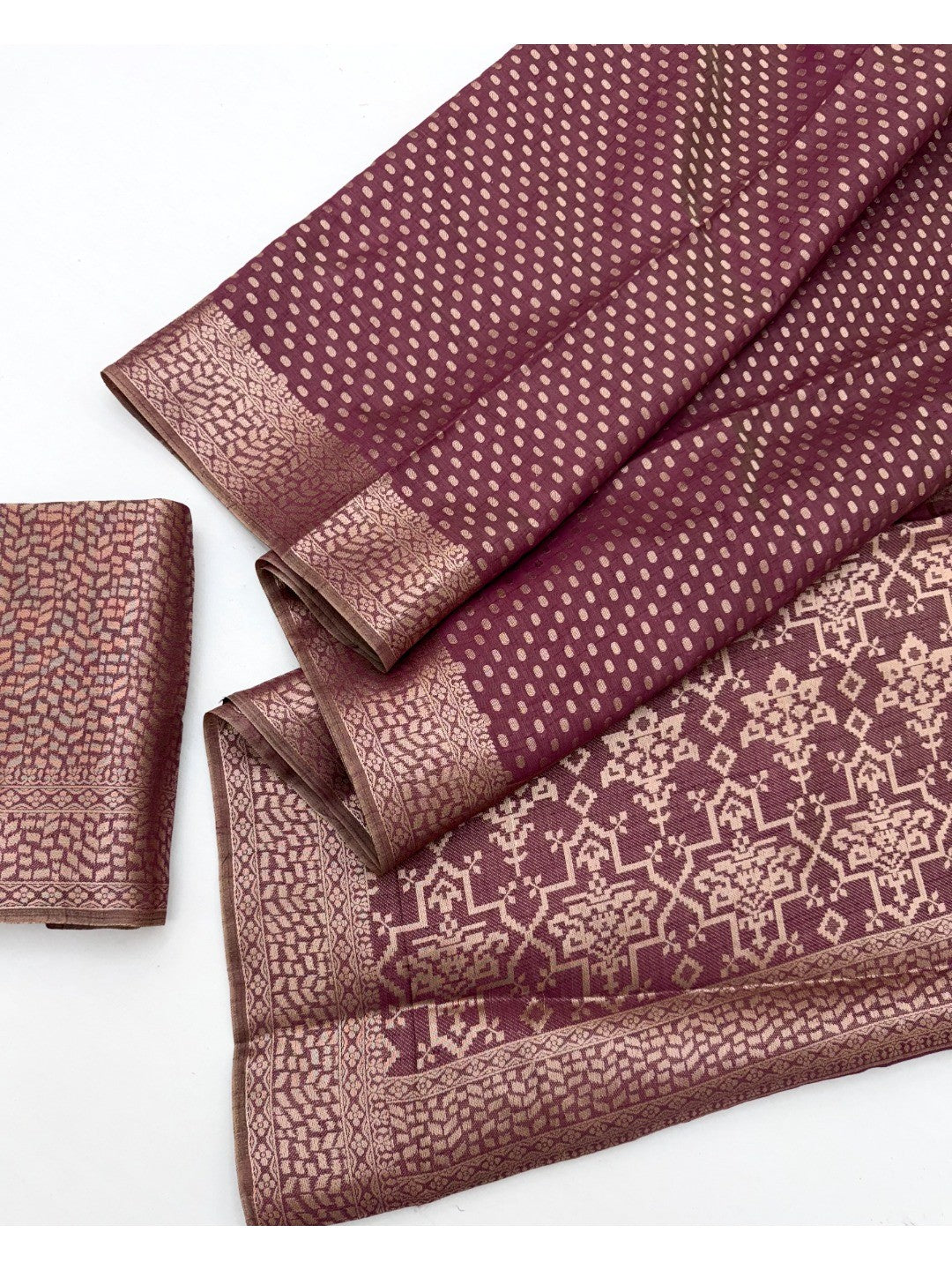 Rich Wine Cotton Silk Saree with Zari Weaving Refined Ethnic Wear - Image 3