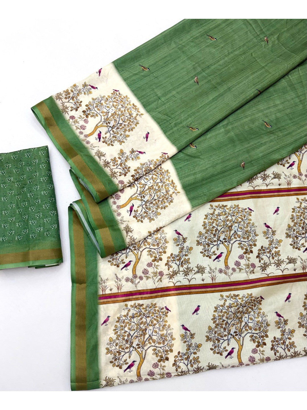 Green Digital Printed Dola Silk Saree with Zari Border Lightweight Festive Wear - Image 2