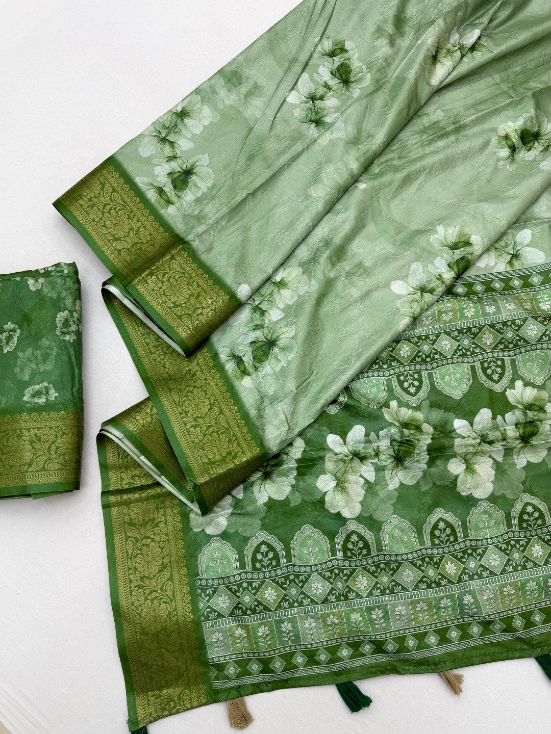 Elegant Green Dola Silk Saree with Floral Digital Print and Zari Border - Image 3