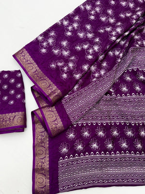 Elegant Floral Printed Dola Silk Saree in Violet with Zari Border - Image 2