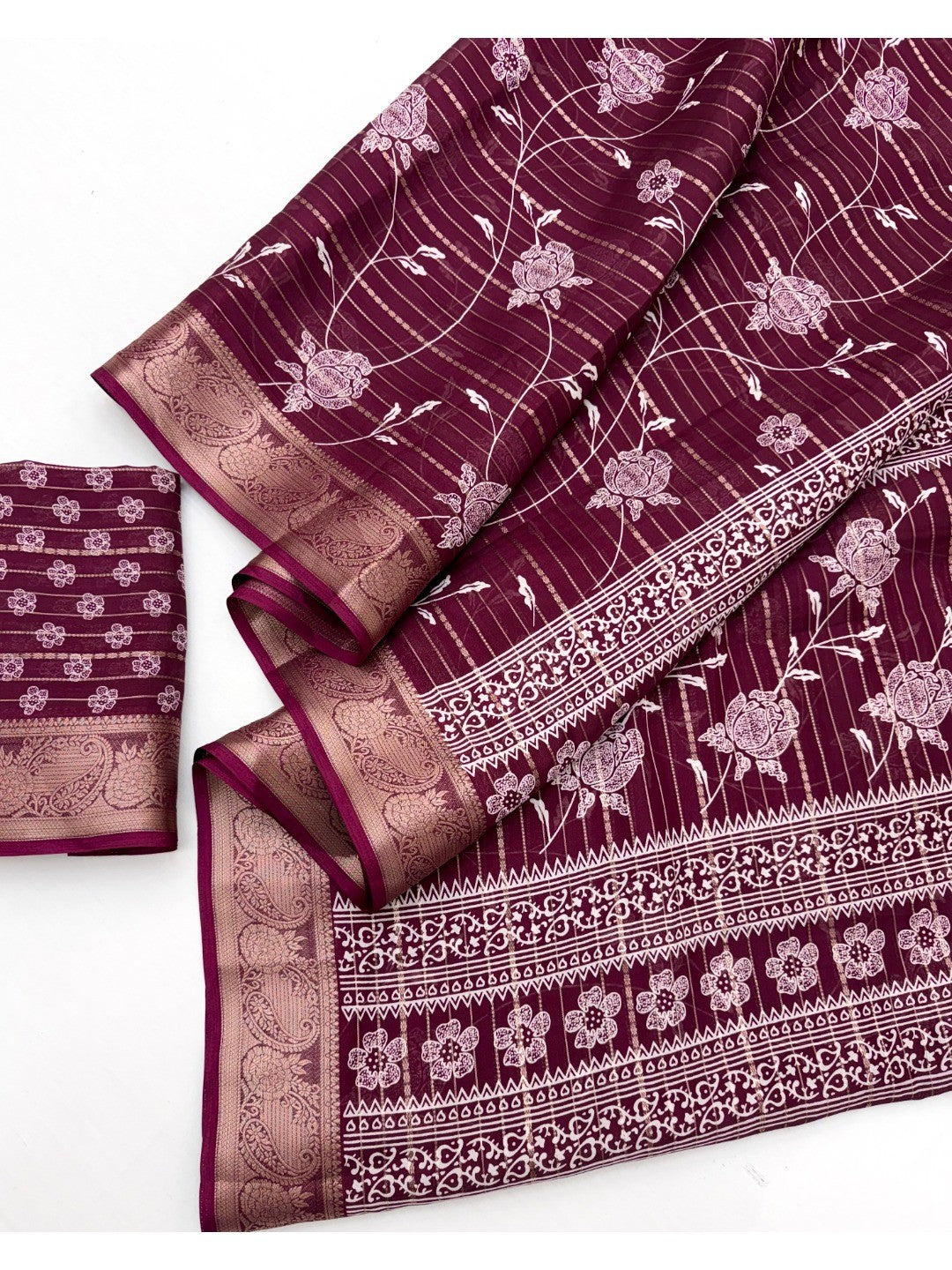 Elegant Wine Crepe Saree with Zari Woven Jacquard Border - Image 3