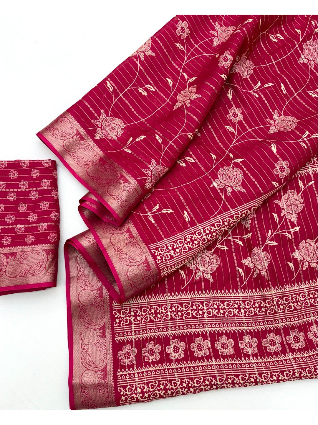 Elegant Pink Crepe Saree with Zari Work Jacquard Border - Image 3
