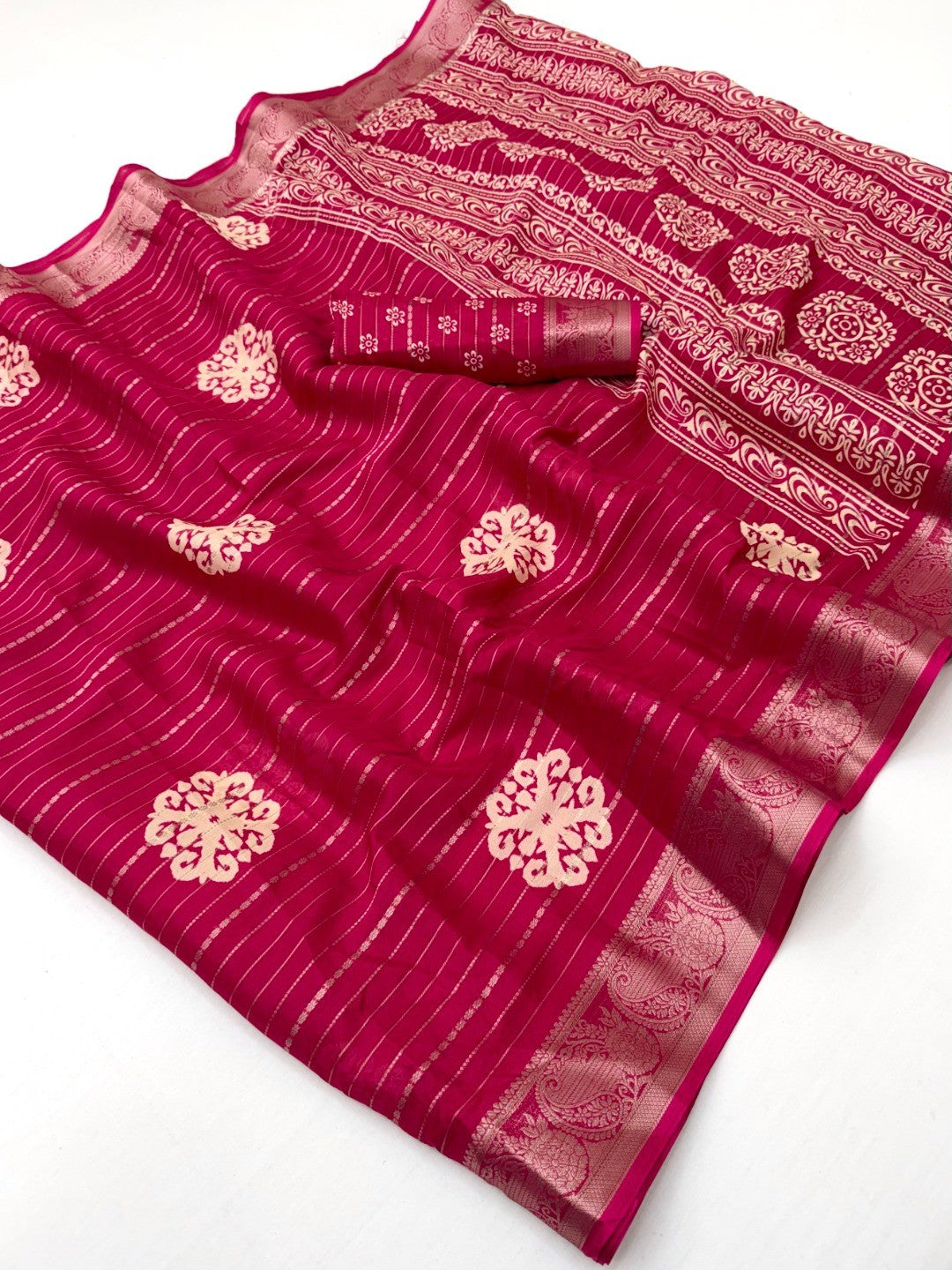 Elegant Pink Crepe Saree with Zari Woven Jacquard Border - Image 3