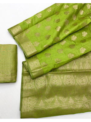 Elegant Green Cotton Silk Saree with Floral Zari Weave - Image 2