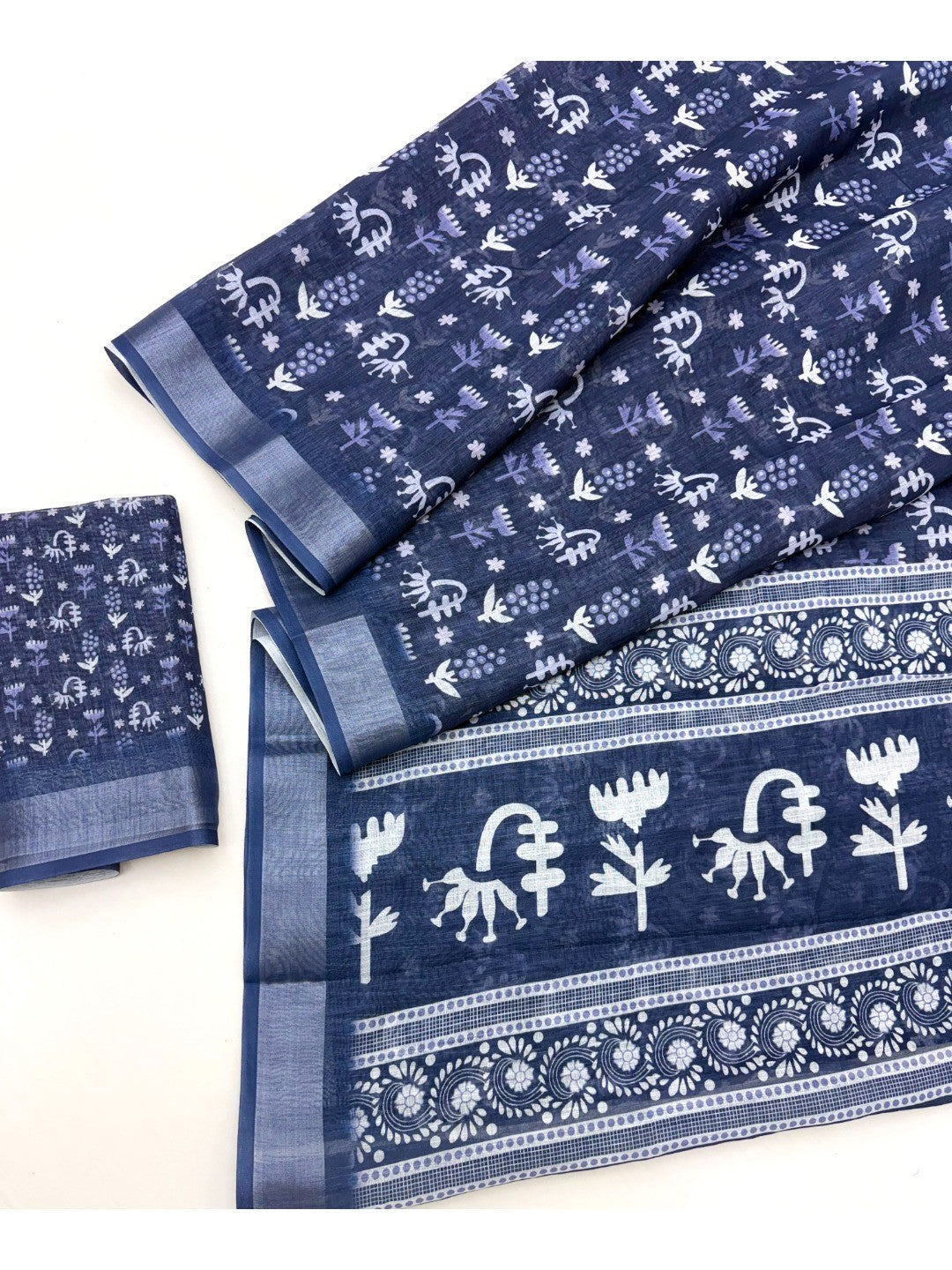 Blue Digital Print Pure Cotton Saree with Elegant Zari Border - Image 3
