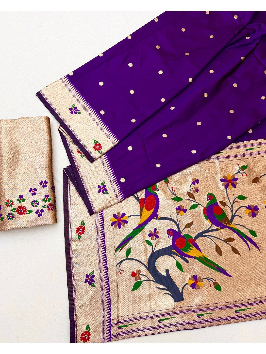 Classic Violet Zari Woven Banarasi Silk Paithani Saree With Floral Border & Parrot Motif Pallu - Image 2
