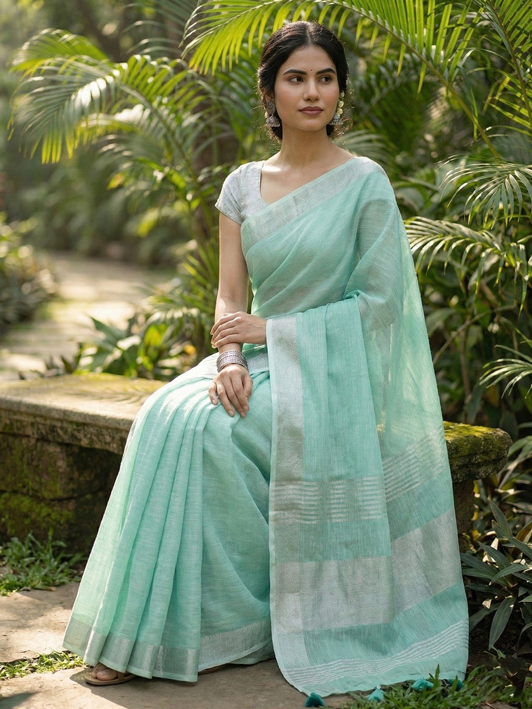 Rama Blue Linen Saree with Subtle Zari Detailing Lightweight Occasion Wear - Image 5