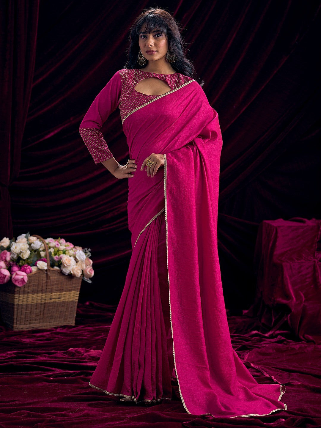 Stylish Pink Solid Art Silk Saree Featuring Lace Border With Embroidered Unstitched Blouse Piece - Image 1