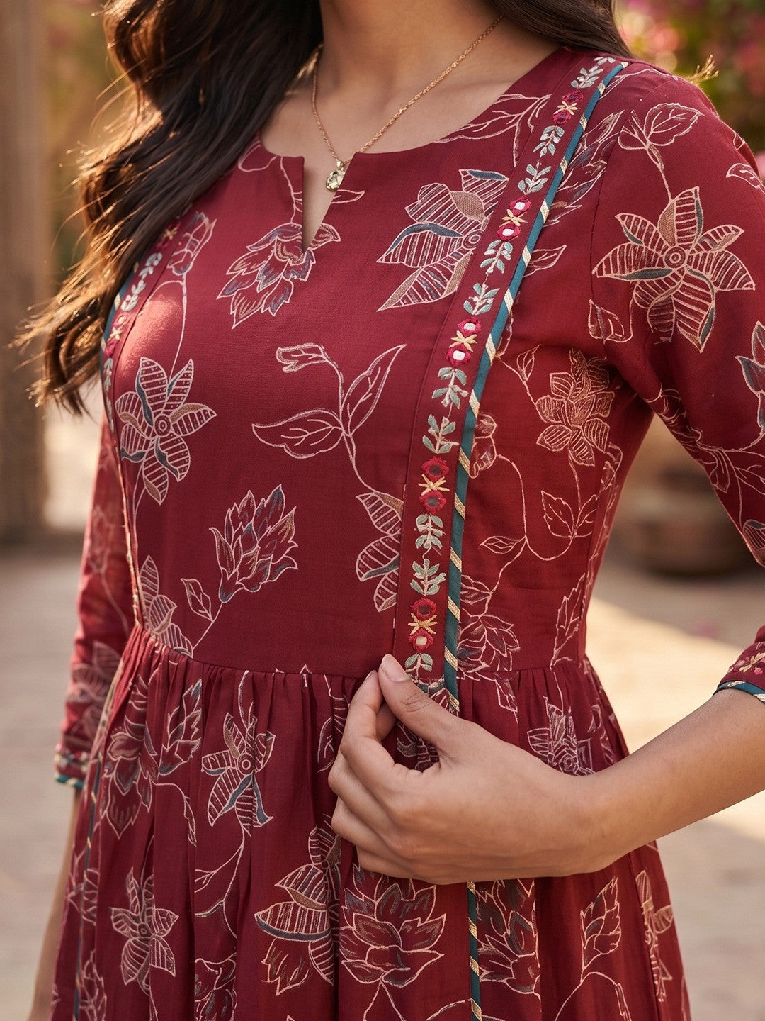 Elegant Red Floral Printed Viscose Salwar Suit Set for Women - Image 4