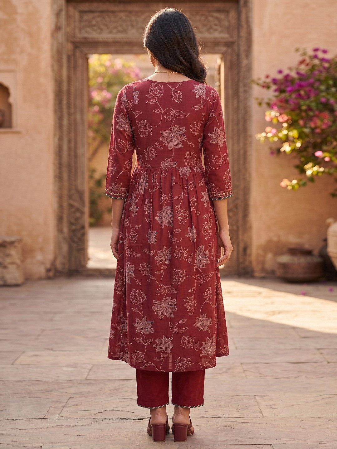 Elegant Red Floral Printed Viscose Salwar Suit Set for Women - Image 2